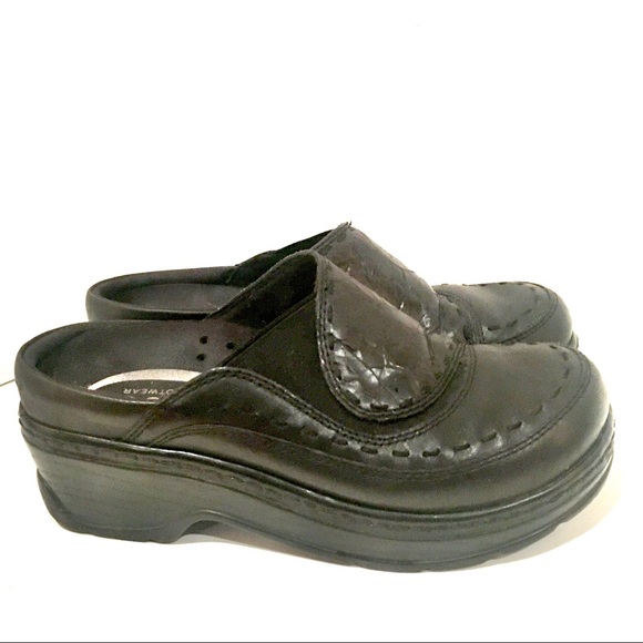 klogs slip resistant shoes